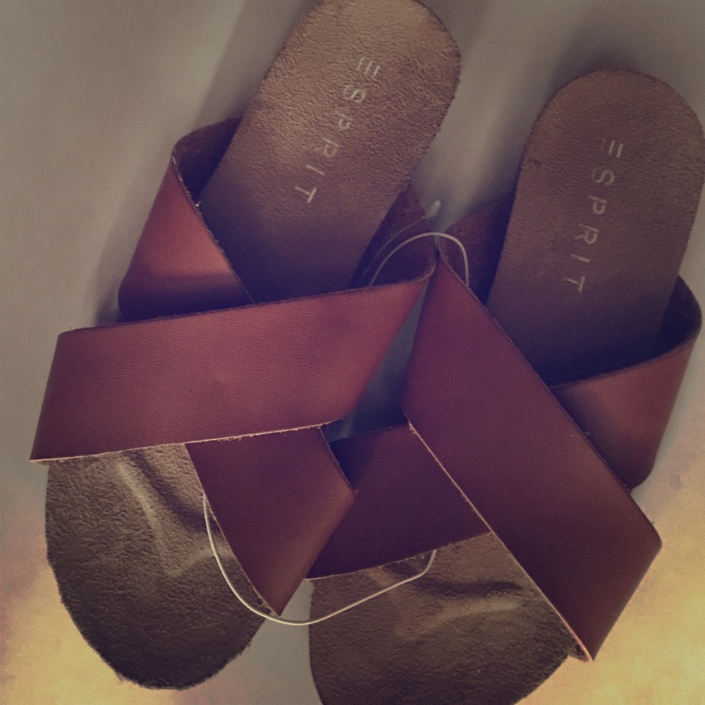 COPY - NWT leather sandals but BLACK